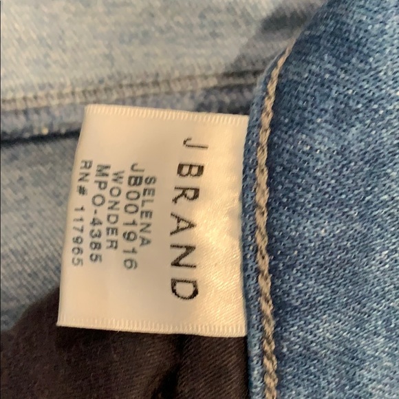 Denim - Picture 4 of 5